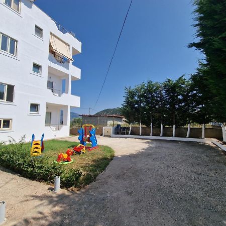 Harizi Apartments Ksamil Bagian luar foto