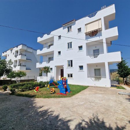 Harizi Apartments Ksamil Bagian luar foto