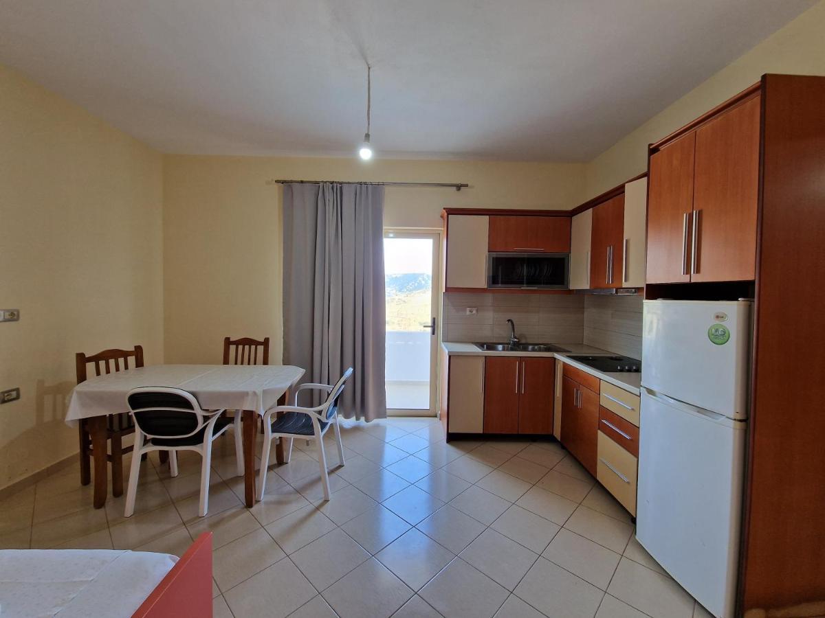 Harizi Apartments Ksamil Bagian luar foto